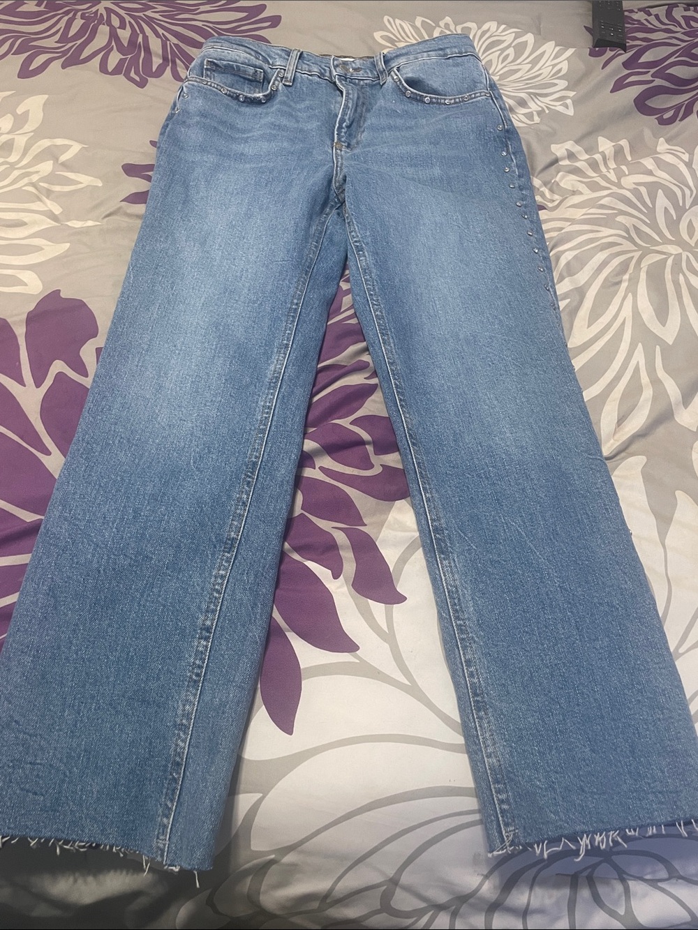 Zara ankle leg Jeans in Light Blue with Stud Detail